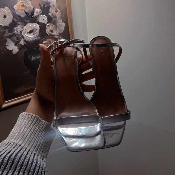 SOLD | HOST PICK 🎉🥳🍾Silver Rhinestone Heels 🪩 - Picture 4 of 6